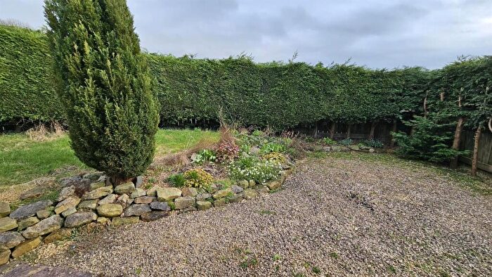 2 Bedroom Bungalow To Rent In Manifold Drive, Nottingham, NG16