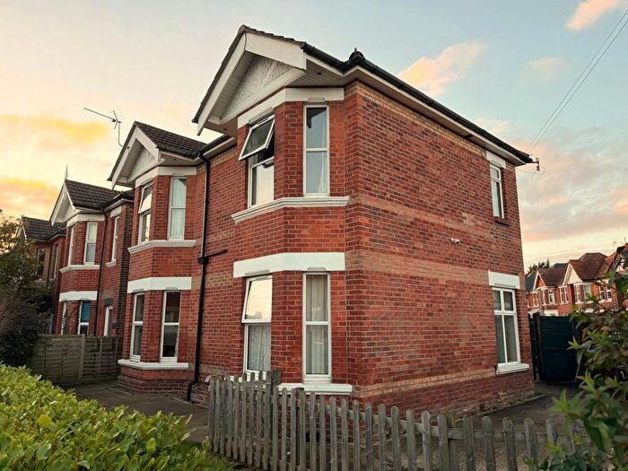 4 Bedroom Detached House For Sale In Chatsworth Road, Bournemouth, Dorset, BH8