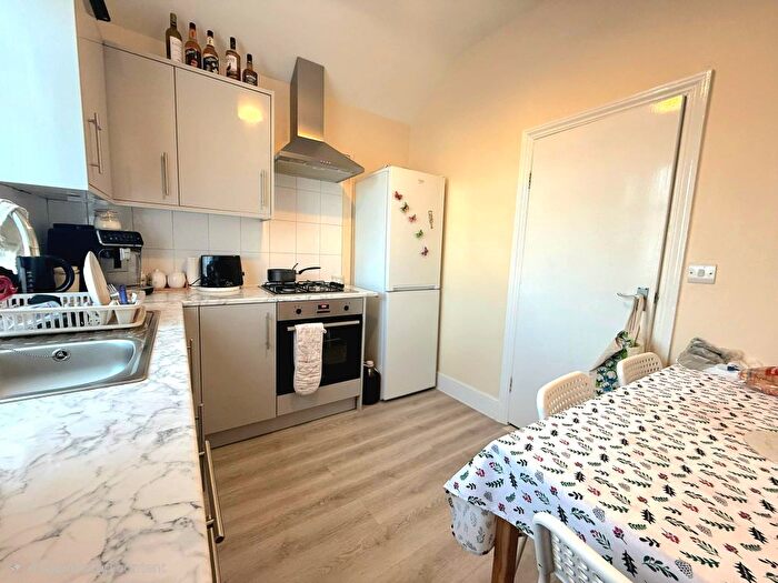 1 Bedroom Flat To Rent In Risingholme Road, Harrow, HA3