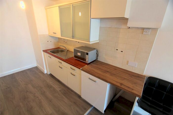 Property To Rent In Winchmore Hill Road, Southgate, London, N21
