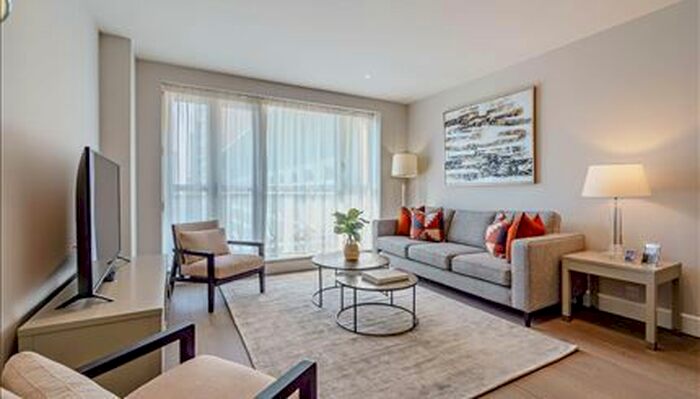 2 Bedroom Flat To Rent In Westferry Circus, London, E14