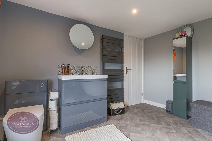 3 Bedroom Detached Bungalow For Sale In Chewton Avenue, Eastwood, Nottingham, NG16