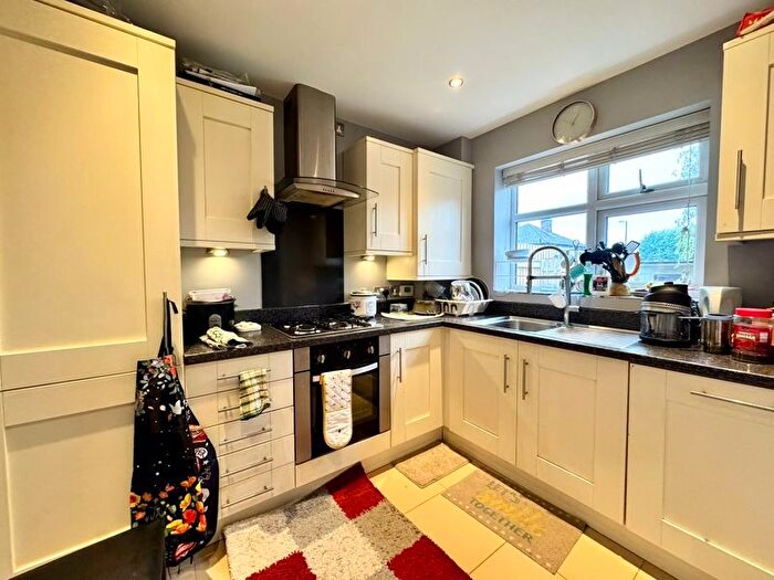 3 Bedroom Terraced House For Sale In Anvil Place, Sutton Coldfield, B75