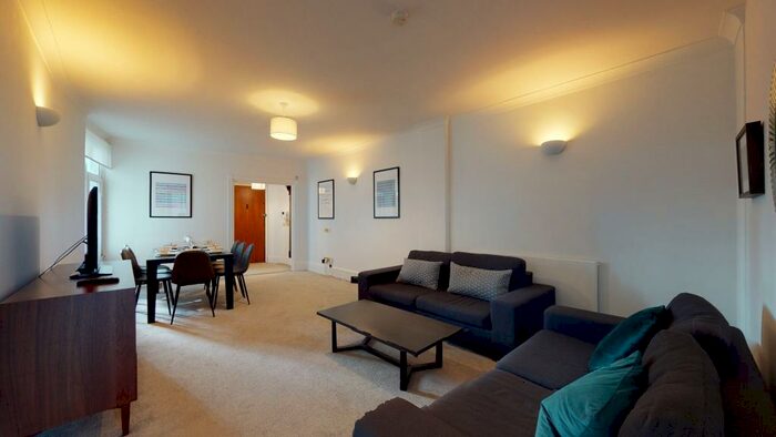 5 Bedroom Flat To Rent In Park Road, NW8