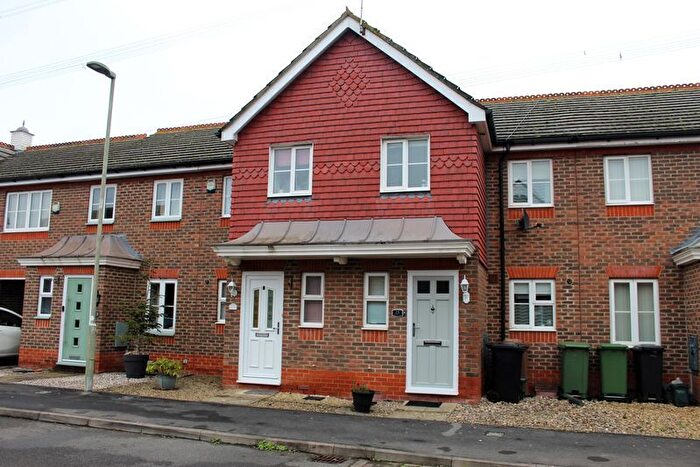 2 Bedroom Terraced House To Rent In Ashburn Place, Didcot, OX11