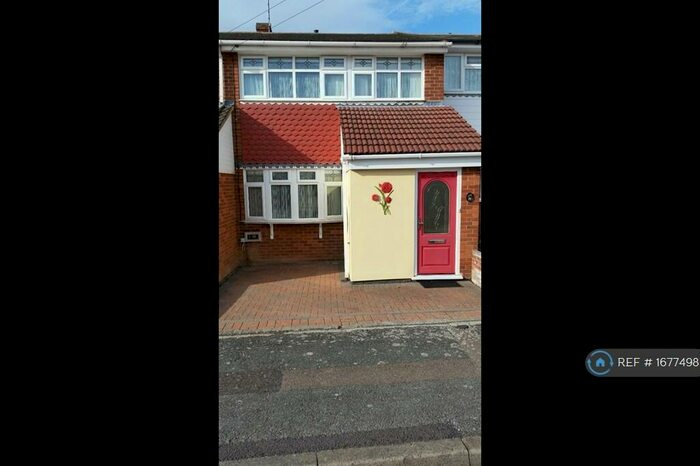 3 Bedroom Terraced House To Rent In Brampton Close, Corringham, Stanford-Le-Hope, SS17