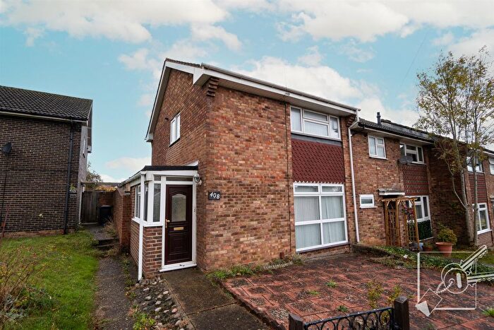 2 Bedroom Property For Sale In Valley Drive, Gravesend, DA12