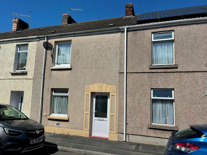 2 Bedroom House To Rent In Catherine Street, Llanelli, Carmarthenshire, SA15