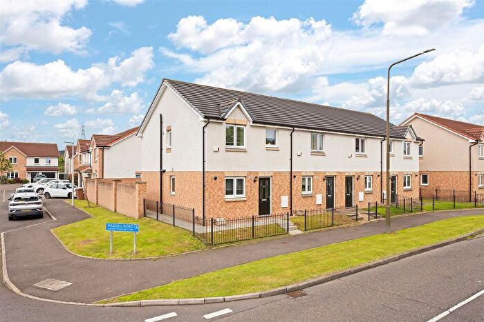 3 Bedroom End Of Terrace House For Sale In Leyland Road, Bathgate, EH48