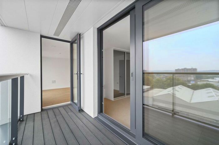 1 Bedroom Apartment To Rent In Rotherhithe New Road London, SE16