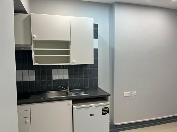 Studio To Rent In Harrow View, Harrow, Greater London, HA2