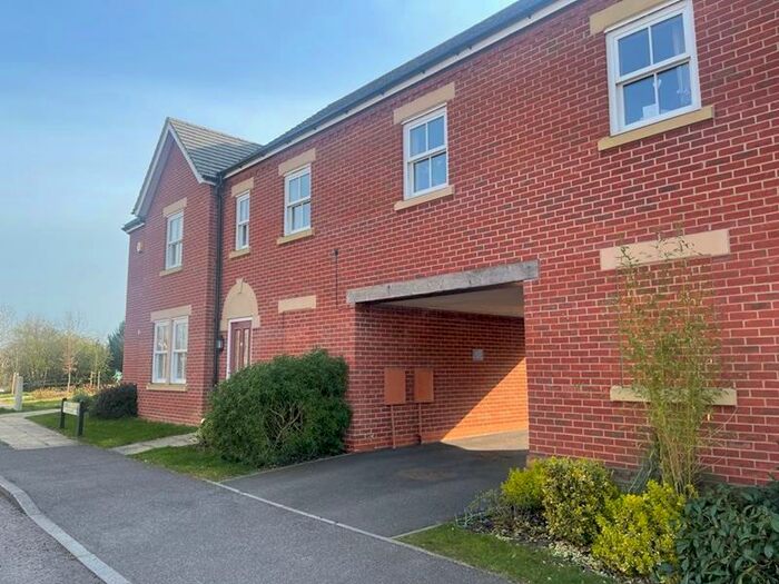 2 Bedroom Mews To Rent In Chibnall Close, Kempston, MK40
