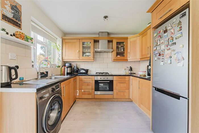 3 Bedroom End Terrace House For Sale In Bordars Road, London, W7
