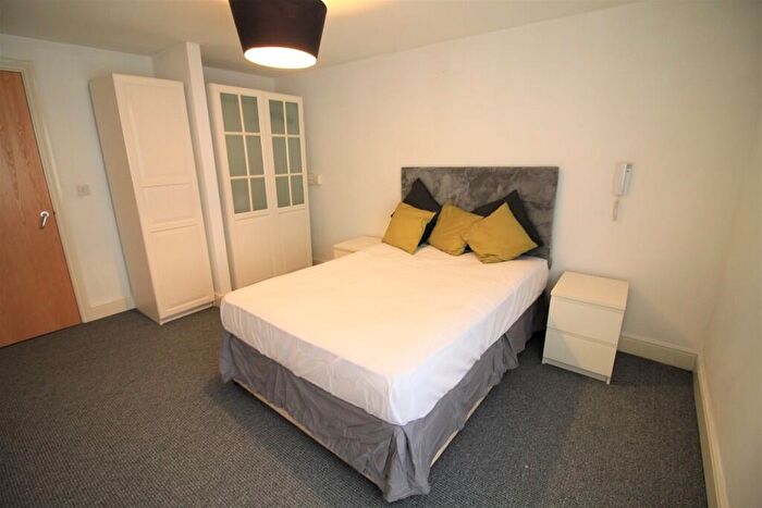 1 Bedroom Apartment To Rent In Qube, Clement Street, Birmingham, B1