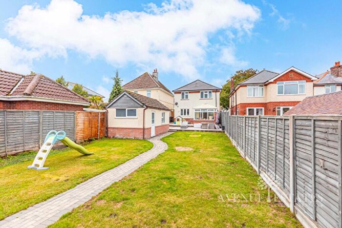 4 Bedroom Detached House For Sale In Norton Road, Bournemouth, Dorset, BH9