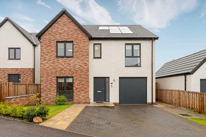 4 Bedroom Detached Villa For Sale In Meadow Avenue, Blairgowrie, PH10