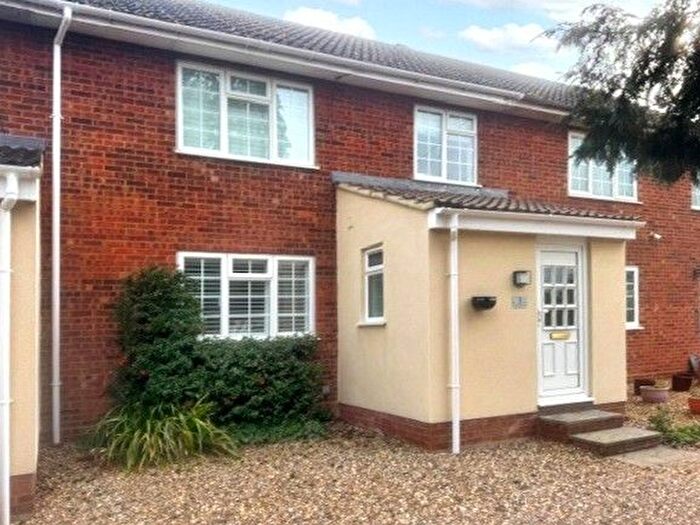 3 Bedroom Terraced House For Sale In Church Farm Close, Langford, SG18