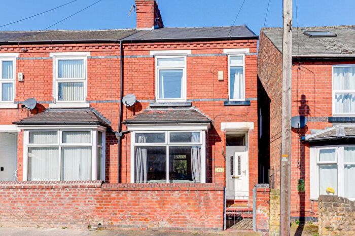 3 Bedroom End Of Terrace House For Sale In Ford Street North, Nottingham, NG7