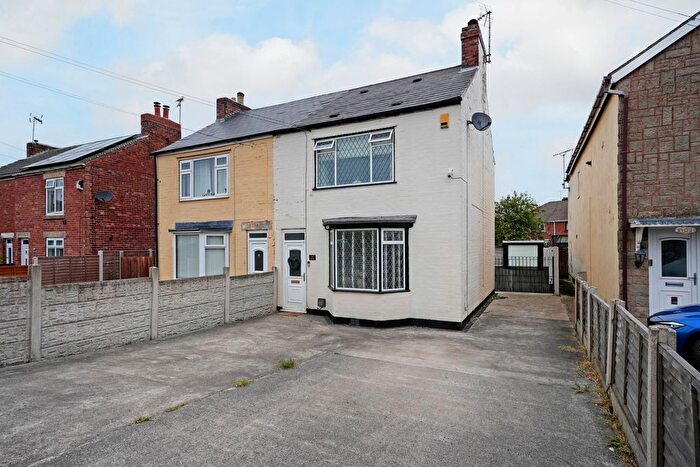 2 Bedroom Semi-Detached House For Sale In Creswell Road, Clowne, S43