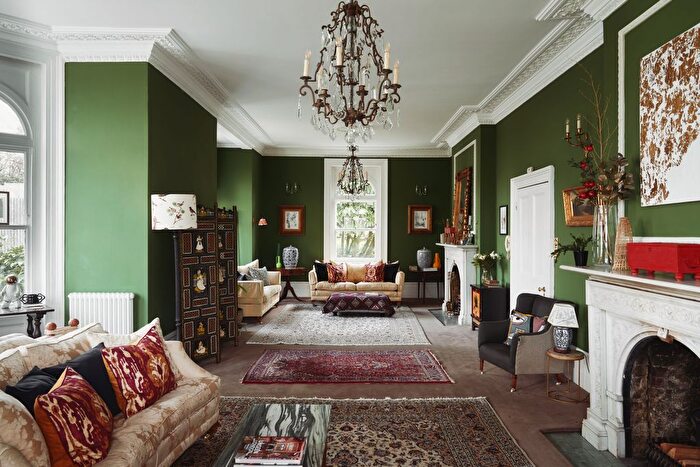 3 Bedroom Flat For Sale In The Grange, London, SE25