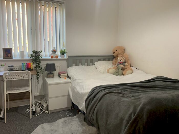 2 Bedroom Flat To Rent In Laureate House, Lincoln, LN1