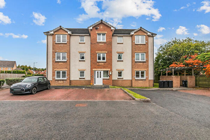 2 Bedroom Flat For Sale In Kilpatrick Court, Stepps, Glasgow, G33