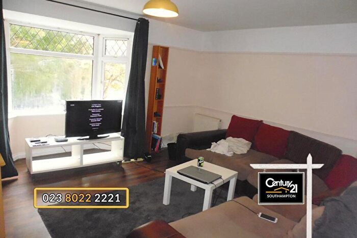 1 Bedroom Flat To Rent In |Ref: |, Rayners Gardens, Southampton, SO16