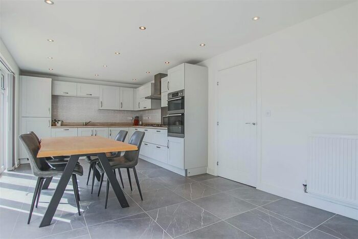 4 Bedroom Detached House To Rent In Campbell Road, Swinton, Manchester, M27