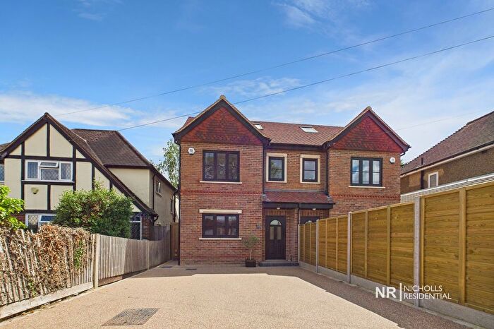 4 Bedroom Semi-Detached House To Rent In The Rise, Ewell Village, Surrey., KT17