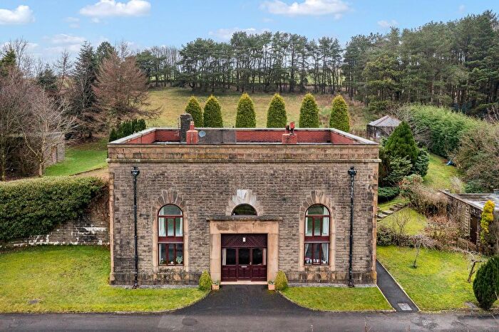 4 Bedroom Detached House For Sale In Goodshaw Lane, Rossendale, BB4