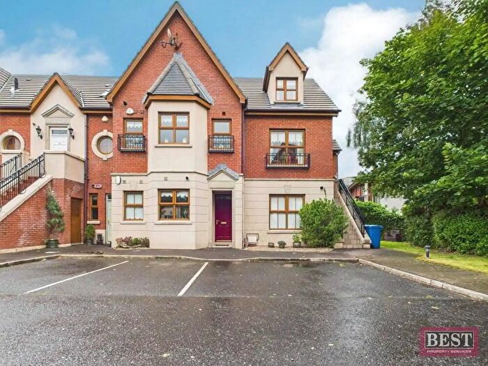 5 Bedroom Apartment / Flats For Sale In Cahir Linn, Newry, BT34