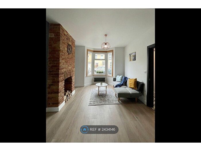 4 Bedroom Terraced House To Rent In Wilmot Road, London, E10