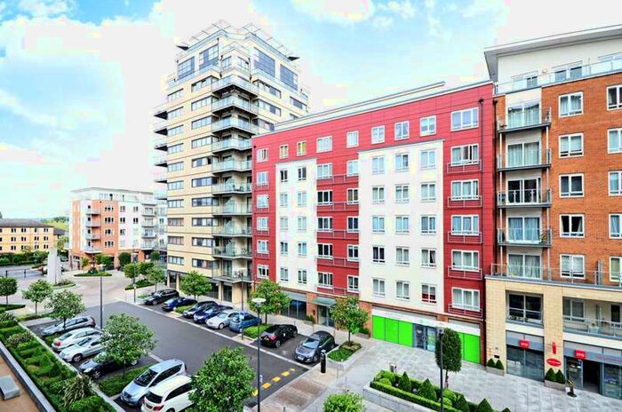 1 Bedroom Flat To Rent In Boulevard Drive, Colindale, NW9