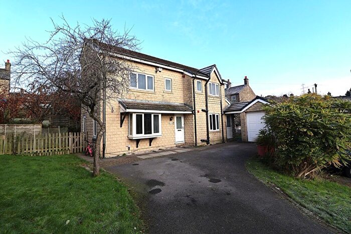 4 Bedroom Detached House For Sale In Highbank, Tintwistle, Glossop, SK13