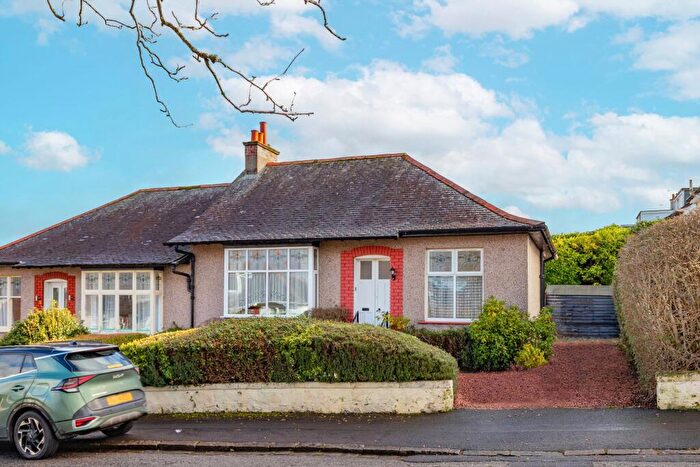 3 Bedroom Semi Detached House For Sale In Thornlea Drive, Giffnock, Glasgow, East Renfrewshire, G46