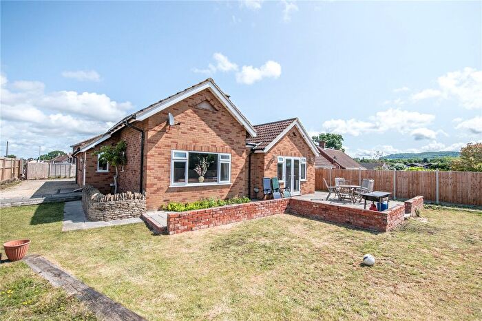 4 Bedroom Bungalow For Sale In Winnycroft Lane, Matson, Gloucester, Gloucestershire, GL4