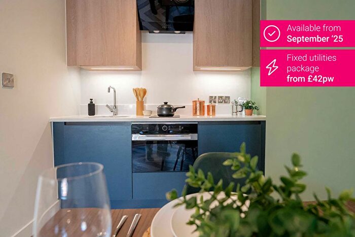 1 Bedroom Flat To Rent In Duke Street, Manchester, M3