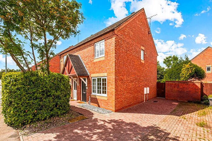 2 Bedroom Semi-Detached House For Sale In Glenfrith Gardens, Mountsorrel, LE12