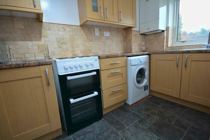 2 Bedroom Apartment To Rent In Gordon Road, Chesham, HP5