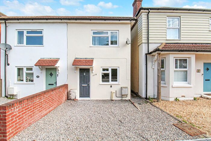 2 Bedroom Semi-Detached House For Sale In Obelisk Road, Woolston, SO19