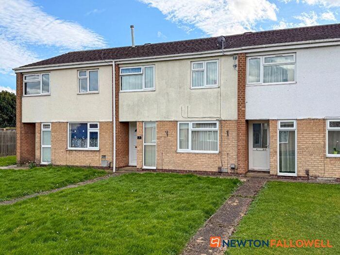3 Bedroom Terraced House For Sale In Tenzing Walk, Balderton, NG24