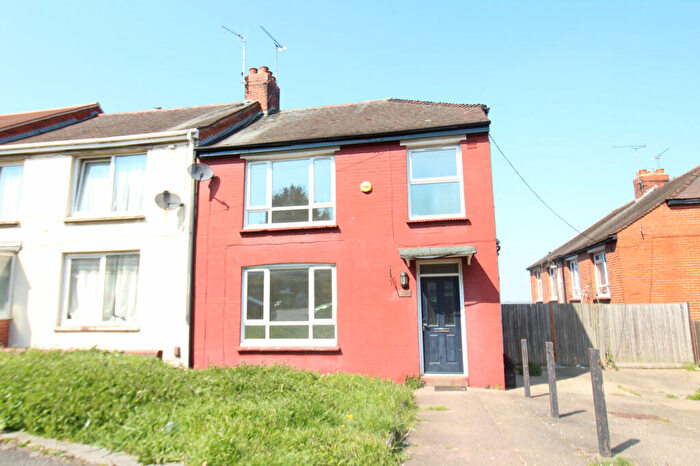 3 Bedroom Terraced House To Rent In Forge Lane, Gillingham, Kent, ME7
