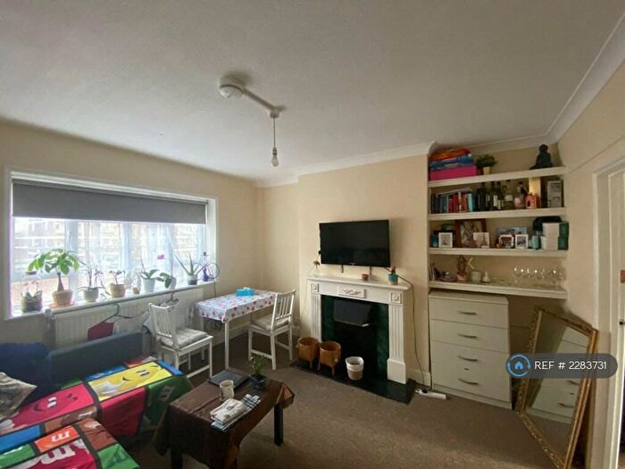 4 Bedroom Flat To Rent In Isis House, London, NW8