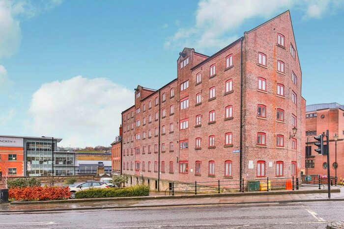 2 Bedroom Apartment To Rent In Milk Market, Newcastle Quayside, NE1