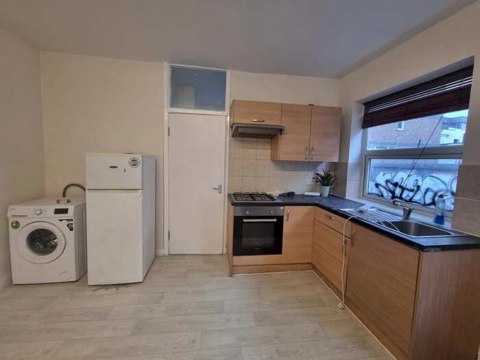 1 Bedroom Flat To Rent In Rye Lane, Peckham, SE15