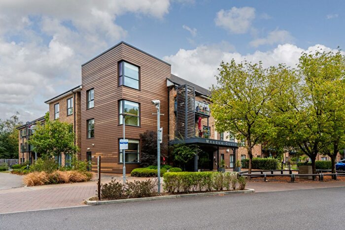 2 Bedroom Flat For Sale In Meadow Court, Hamilton Road, Sarisbury Green, SO31