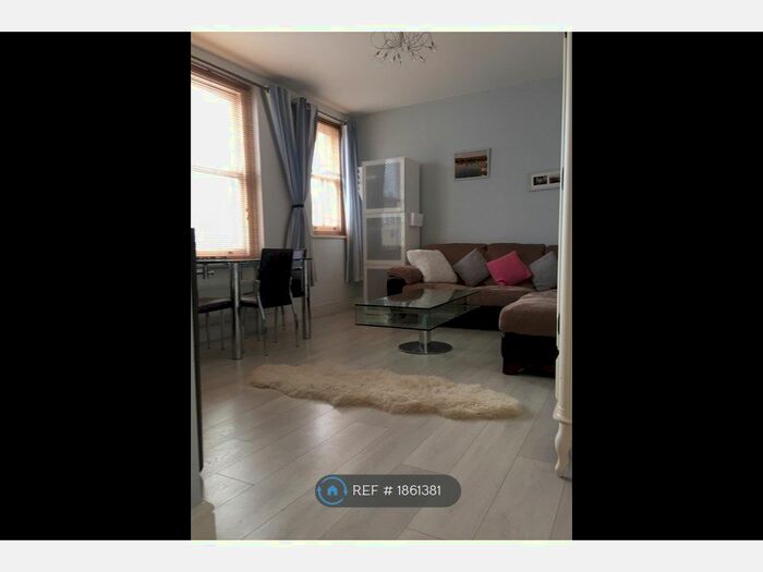 1 Bedroom Flat To Rent In New Broadway, London, W5