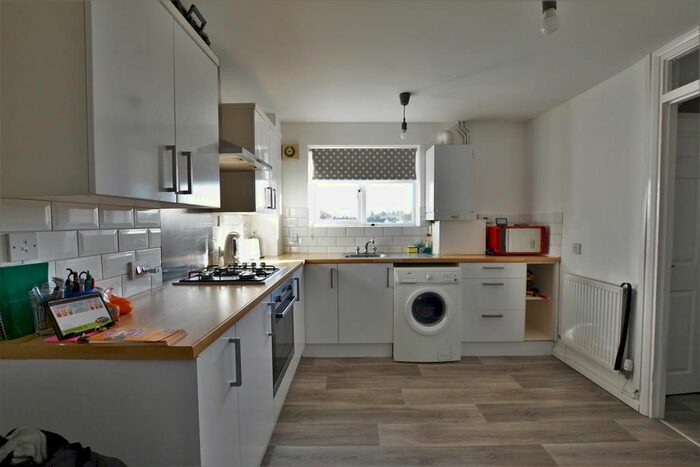 2 Bedroom Flat To Rent In Princess Elizabeth Way, Cheltenham GL51