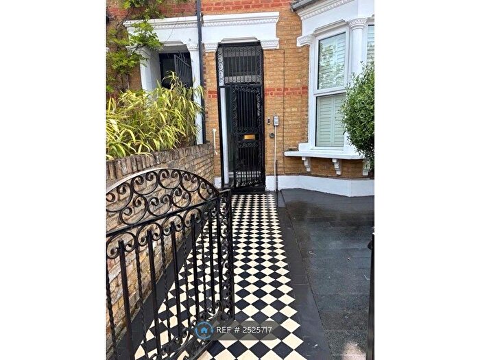 1 Bedroom Flat To Rent In Lea Bridge Road, London, E5