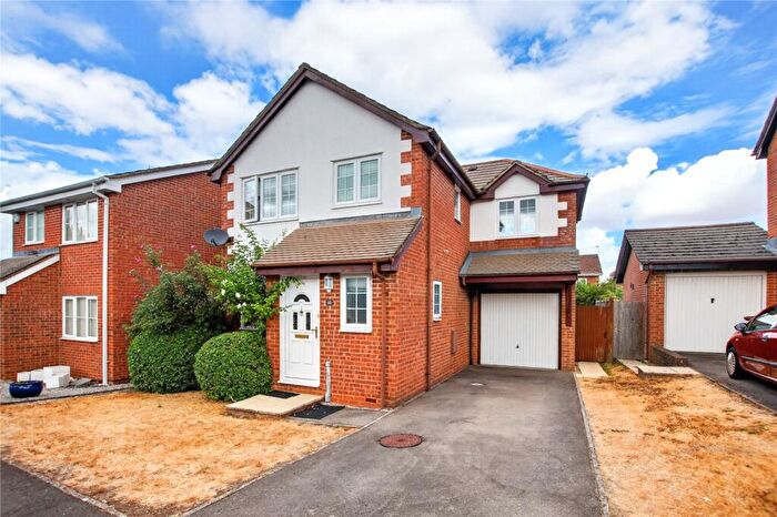 4 Bedroom Detached House For Sale In Yorkshire Place, Warfield, Bracknell, Berkshire, RG42